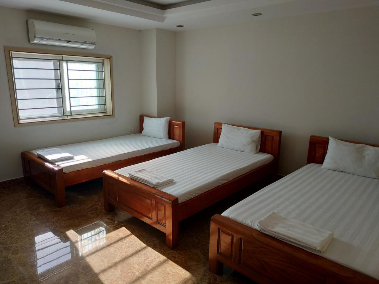 Minh Duc Hotel Ха Лонг Екстериор снимка